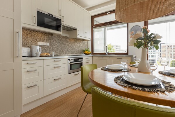 Microwave, oven, dishwasher, toaster