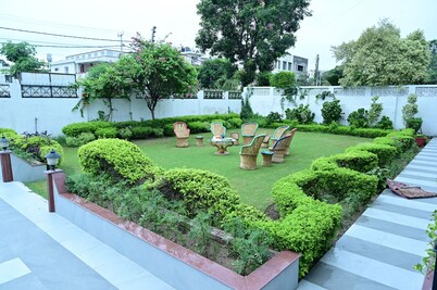 Dhairya Villa Home Away From Home