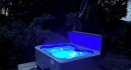 Blaydonburn - Sleeps 6 - Parking - Garden - Hottub