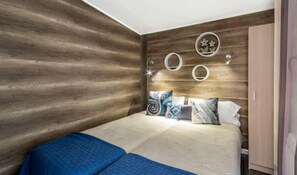 2 bedrooms, iron/ironing board, free WiFi, bed sheets - Increíble Ecolodge en Plena Naturaleza (Gargantilla del Lozoya)