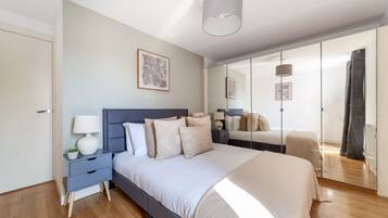 Hypo-allergenic bedding, individually furnished, cribs/infant beds