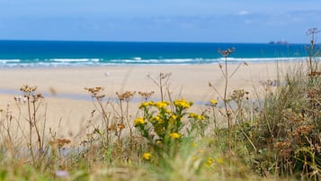 Cottage | Beach | Beach nearby