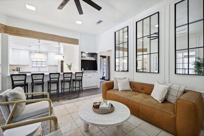 Allen Abode - 4 Bedrm. Pool, Fire Pit , Charm