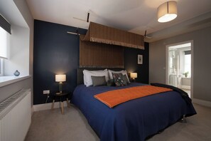 3 chambres, fer et planche à repasser, Wi-Fi