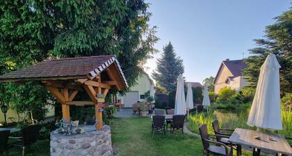 GĂ€stezimmer mit Bezaubernden Garten und Koi-teich