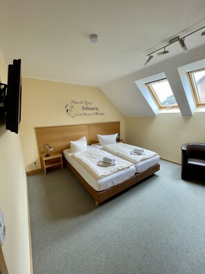 1 habitación y ropa de cama 
