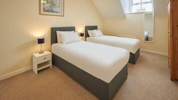 2 Schlafzimmer, Schreibtisch, kostenloses WLAN, Bettwäsche