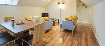 Host & Stay | Scotsgate House