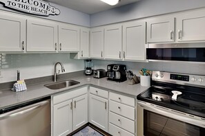 Fridge, microwave, oven, stovetop - Endless Summer #A27 | Gulf Side Condo, Near Beach + Pool (Panama City Beach)