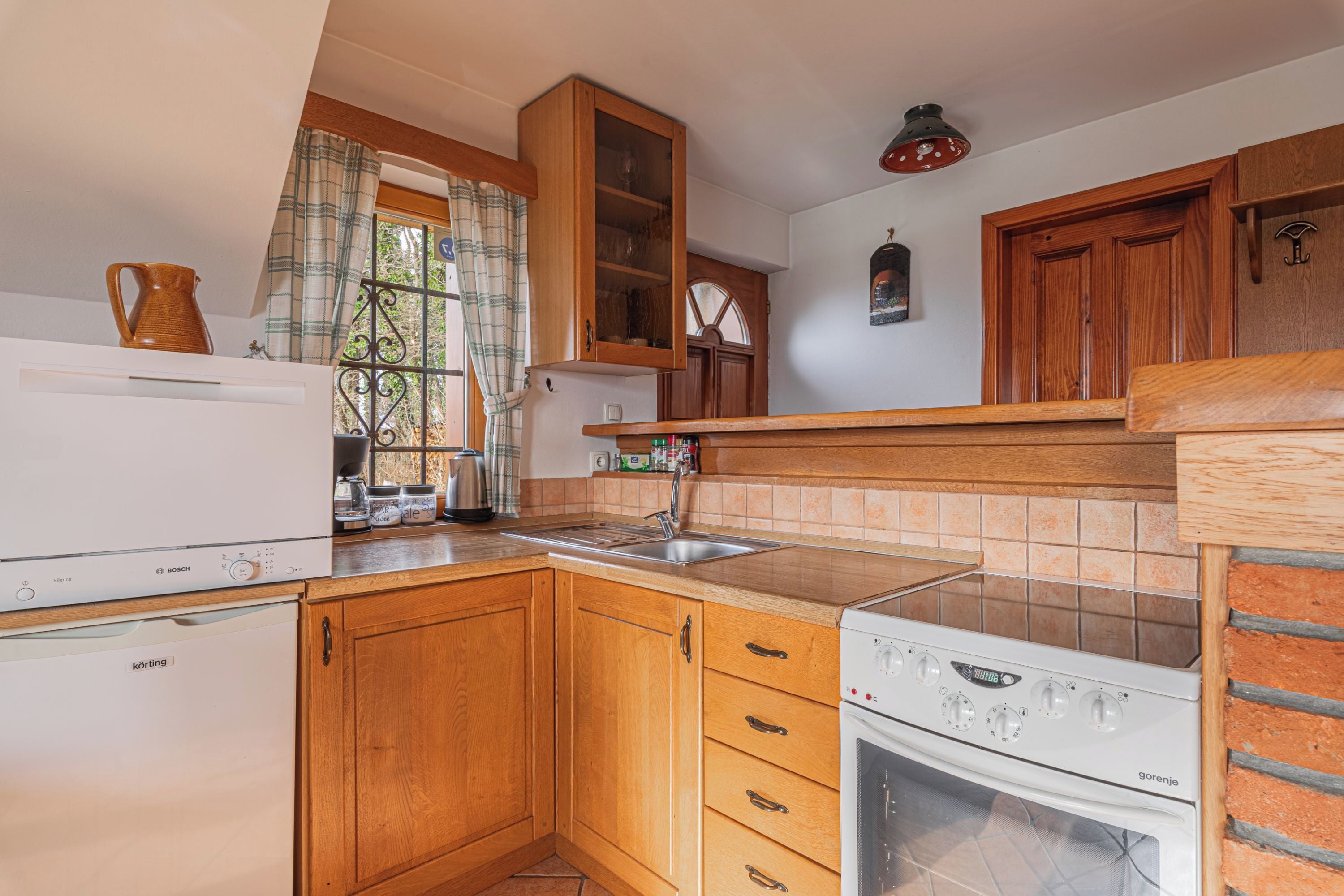 Family Chalet, Multiple Bedrooms, Mountainside (Vineyard Cottage Rataj 1 Hot Tub) | Private kitchen | Fridge, oven, stovetop, electric kettle