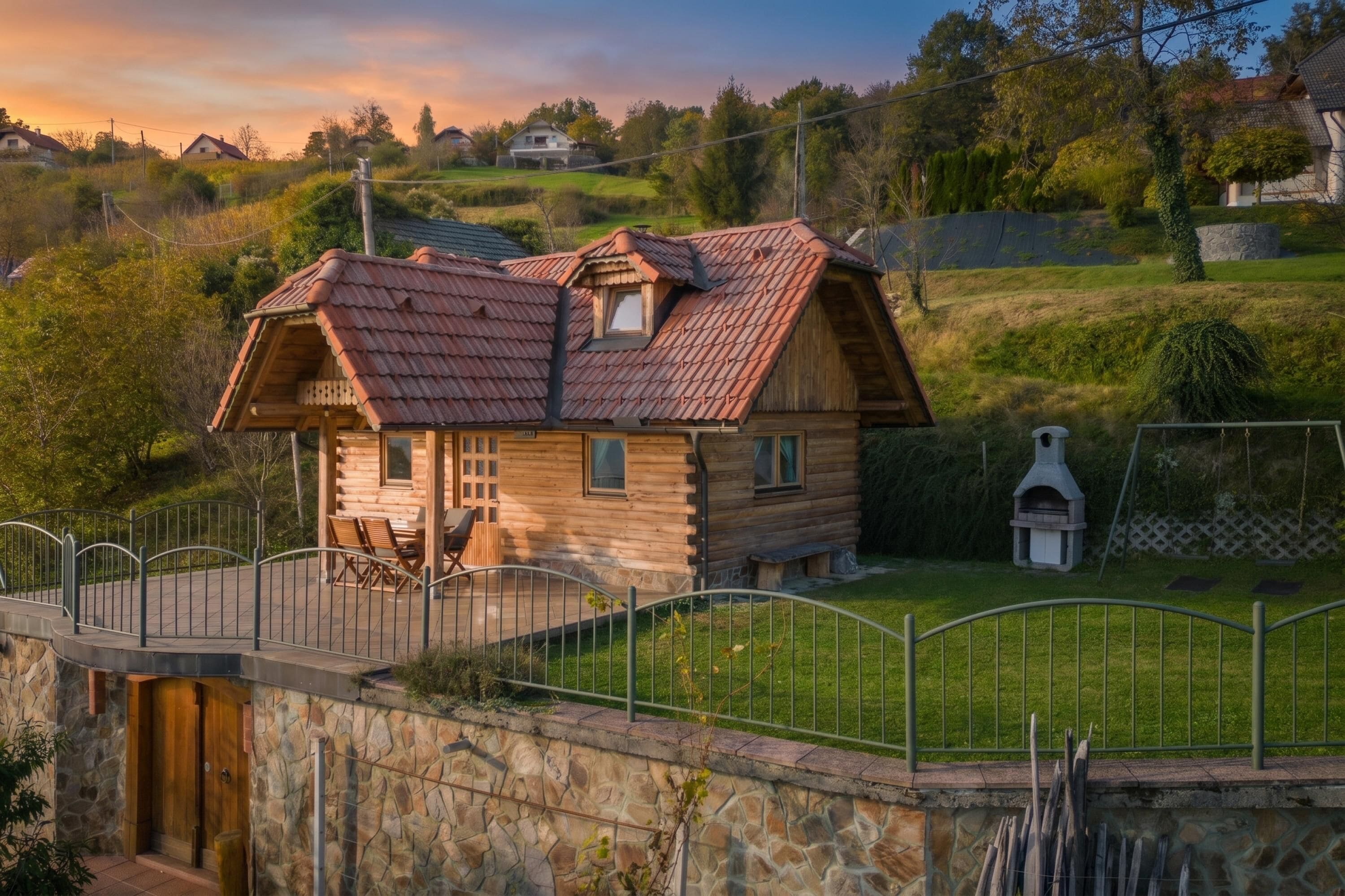 Maison Familiale, plusieurs chambres, côté montagne (Vineyard Chalet Hansel and Gretel) | Extérieur