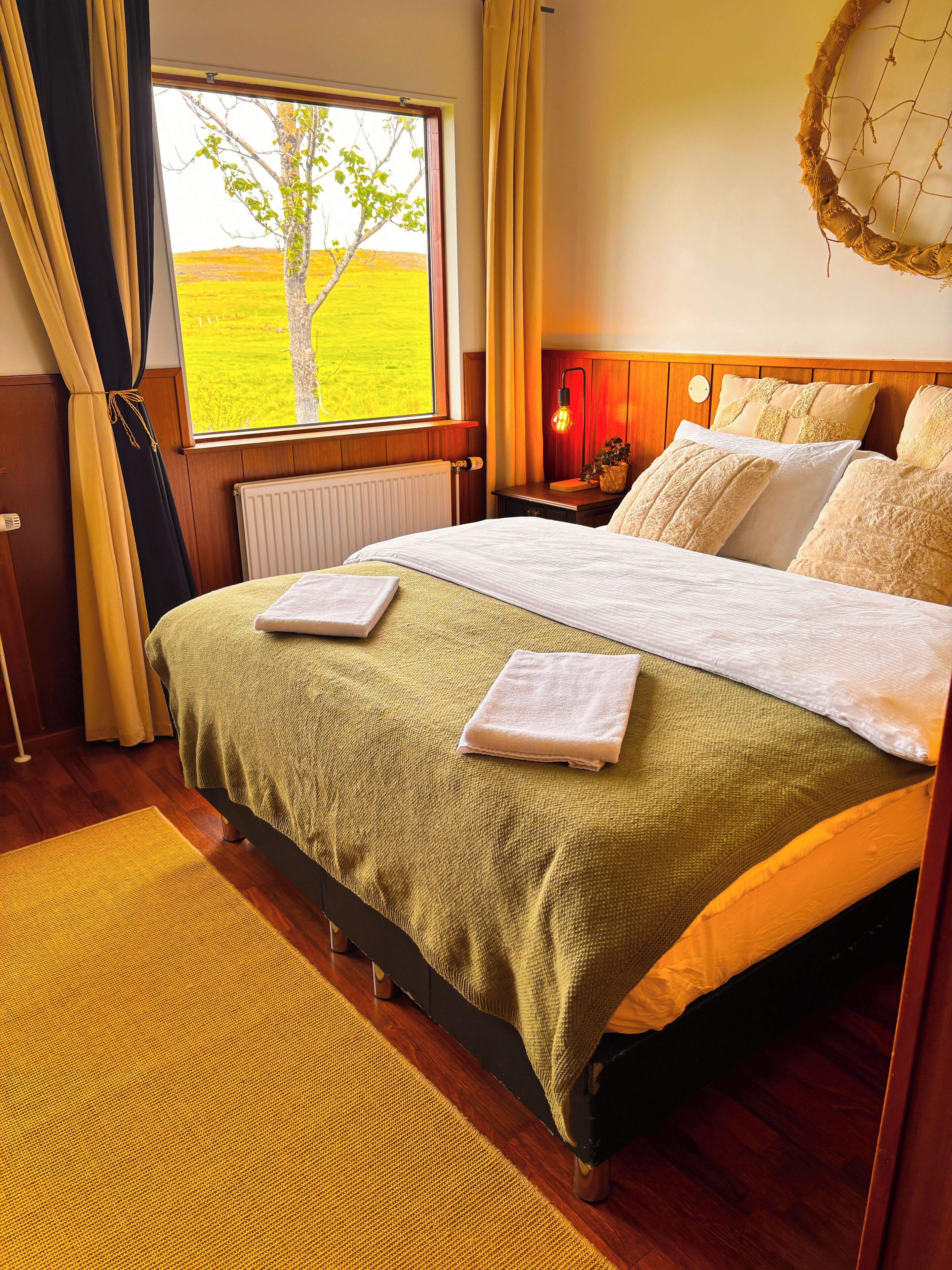 Habitación doble estándar (with Access to Hot Tub) | Wifi gratis y ropa de cama 