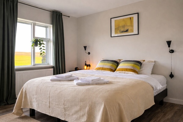 Wifi gratis y ropa de cama