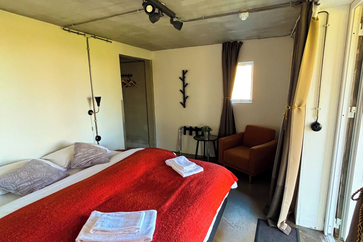 Superior vierpersoonskamer | 1 slaapkamer, een bureau, gratis wifi, beddengoed