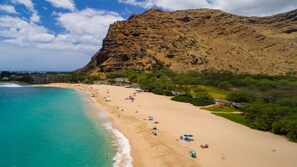 Beach nearby, beach towels - @Marbella Lane - Paradise Gem w/breathtaking views (Waianae)
