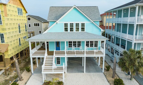 المنشأة من الخارج