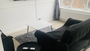 House, Berbilang Katil | Ruang tamu