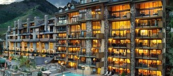 Lionshead Village Landmark Condos 3 Bedroom