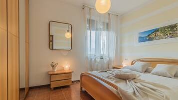 2 chambres, fer et planche Ă repasser, Wi-Fi gratuit, draps fournis