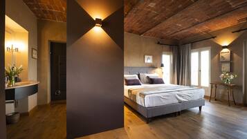 Design Villa | 3 bedrooms, iron/ironing board, free WiFi, bed sheets