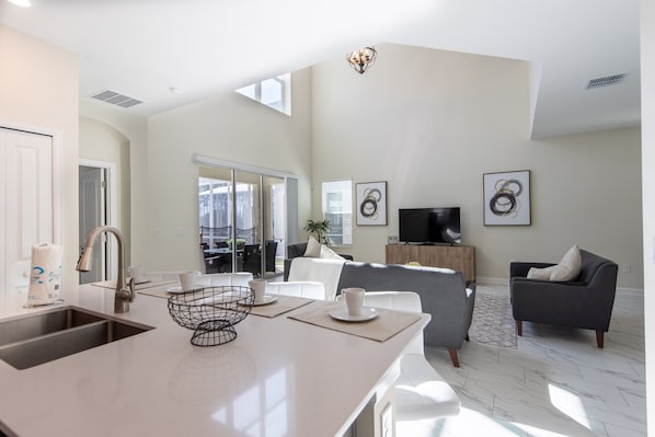 Hus - 5 sovrum | Eget kök | Kylskåp, ugn, kaffe- och tebryggare och brödrost