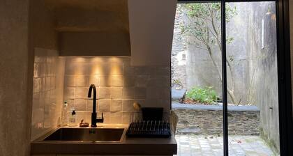 La Petite Maison de SavenniĂšres