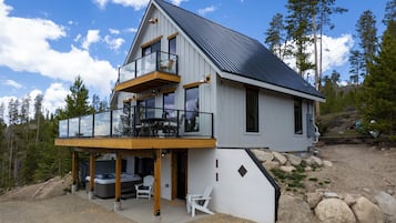 Cabin, 3 Bedrooms | Exterior