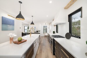 小屋, 3 間臥室 | 私人廚房 | 電冰箱、烤箱、咖啡機/沖茶器、烤麵包機