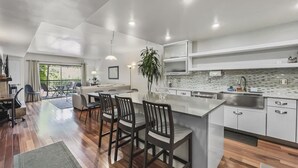 Kondominium, 2 kamar tidur | Dapur pribadi