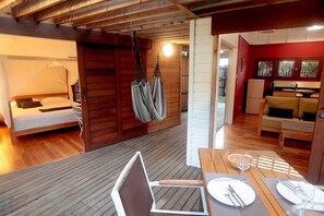 1 chambre, fer et planche à repasser, Wi-Fi gratuit, draps fournis