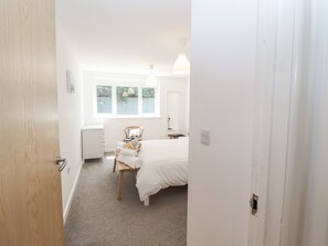 1 dormitorio, decoración individual, mobiliario individual y wifi gratis