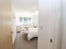 1 dormitorio, decoración individual, mobiliario individual y wifi gratis