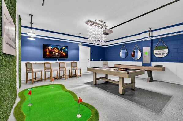 Game room - Last Minute Disney Getaway! Private Pool, Hot Tub & Game Room. Book Now! #72773 (Orlando)
