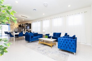 Smart TV, table football - Last Minute Disney! Private Pool, Hot Tub, Game Room & Themed Bedrooms. Book Now! #79357 (Orlando)