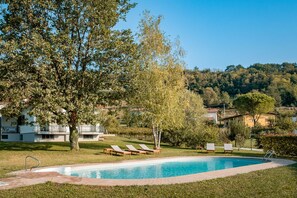 Seasonal outdoor pool - Buccara B&B Due Del Monte (Cormons)