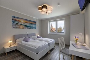 2 Schlafzimmer, Bügeleisen/Bügelbrett, Reisekinderbett, kostenloses WLAN