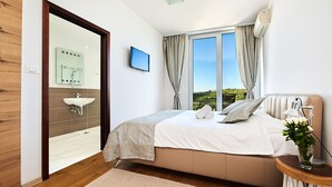 Villa (4 Bedrooms)