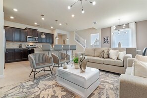 Smart TV - Last Minute Disney Getaway! Private Pool & Themed Bedrooms. Book Now! #90485 (Orlando)