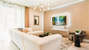 Smart TV, table football - Last Minute Disney! Private Pool, Hot Tub, Game Room & Themed Bedrooms. Book Now! #90909 (Orlando)