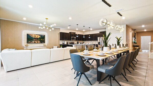 Dining - Last Minute Disney! Private Pool, Hot Tub, Game Room & Themed Bedrooms. Book Now! #90909 (Orlando)