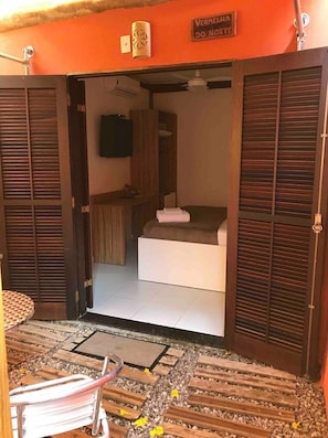 Standard Quadruple Room | Interior