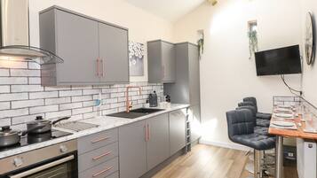 Fridge, dishwasher, electric kettle, toaster