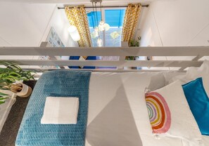 مكواة/لوح كي وملاءات أسرّة