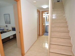 2 chambres, bureau, fer et planche à repasser, Wi-Fi