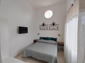 1 Schlafzimmer, Bügeleisen/Bügelbrett, WLAN