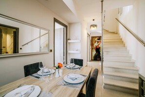 Villa (2 Bedrooms) | Interior