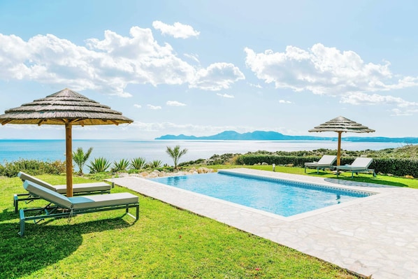 Villa (2 Bedrooms) | Exterior