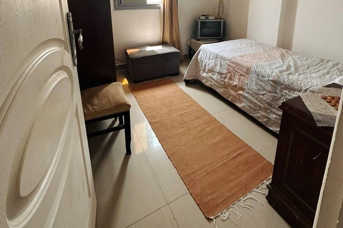 Select Comfort beds, individually furnished, laptop workspace