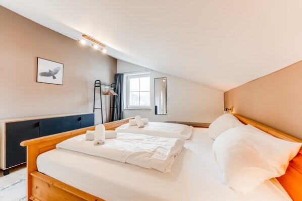 2 bedrooms, travel cot, free WiFi, bed sheets - VYLD: Eagle view mountain view and fireplace (Bad Hindelang)