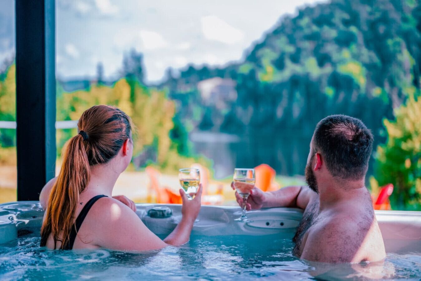 Bain à remous extérieur